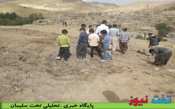 تصاویر محل سقوط هواپیمای بیگانه بدون سرنشین در روستای قزقاپان