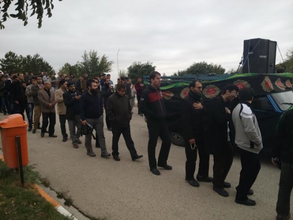 مراسم سوگواری و حرکت دسته عزاداری در دانشگاه آزاد همدان+تصاویر