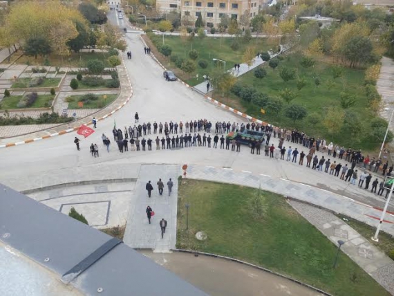مراسم سوگواری و حرکت دسته عزاداری در دانشگاه آزاد همدان+تصاویر