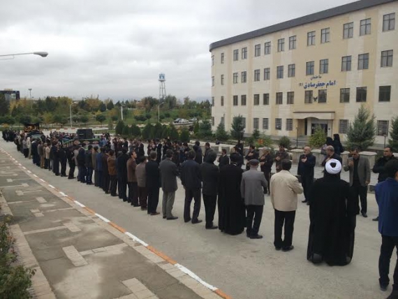 مراسم سوگواری و حرکت دسته عزاداری در دانشگاه آزاد همدان+تصاویر