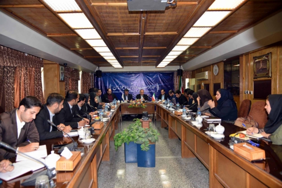 دیدار صمیمانه مجمع جوانان استان همدان با وزیر ورزش و جوانان