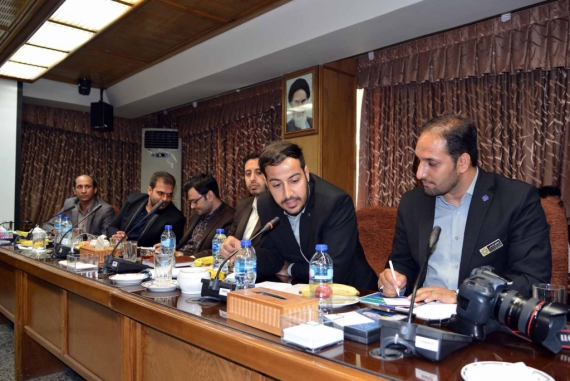 دیدار صمیمانه مجمع جوانان استان همدان با وزیر ورزش و جوانان