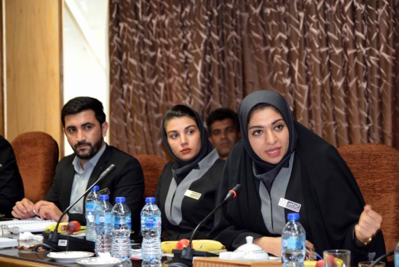 دیدار صمیمانه مجمع جوانان استان همدان با وزیر ورزش و جوانان