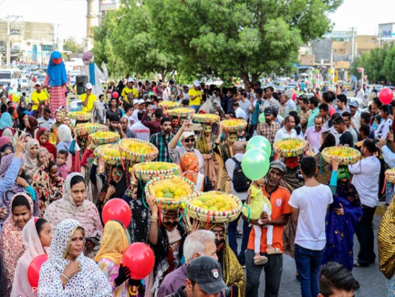 تصاویر/جشنواره شکرگزاری انبه در میناب