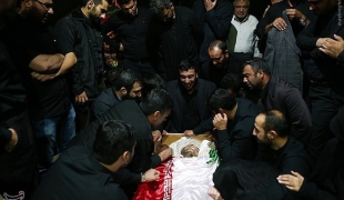 وداع با پیکر شهید عبدالله باقری محافظ احمدی نژاد که در سوریه به شهادت رسید+عکس