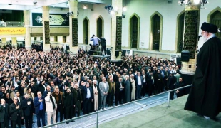 صوت/بیانات مقام معظم رهبری در دیدار دانش‌آموزان و دانشجویان