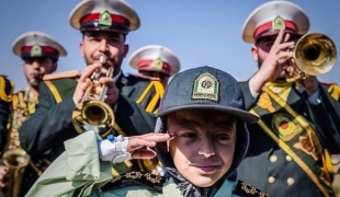 نیروی انتظامی، آرزوی کودک سرطانی را برآورده کرد+عکس