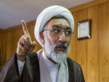 برخی افراد در دولت معتقدند که تمام یارانه ها باید قطع شود