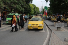 تاکسی های گردشی همدان ساماندهی می شوند