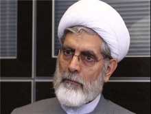 از سکوت تا انکار توهین بسیار آشکار رهامی به روحانی