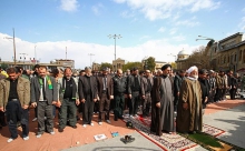 نماز ظهر عاشورای حسینی در همدان برگزار شد