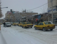 به دلیل بارش برف و سرما شهروندان همدانی تقاضای تاکسی دربست نکنند