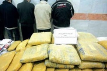 دستبند پليس بر دستان 16سارق و خرده فروش مواد مخدر
