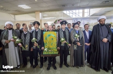 استقبال از خادمان رضوی و پرچم متبرک امام رضا(ع) در همدان
