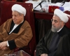 حرف های در گوشی روحانی و هاشمی در مجلس خبرگان+عکس