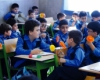 با پایان سال تحصیلی و آغاز فصل تابستان اینگونه به نظر می‌رسد که پدر و مادرها پس از یک دوره ۹ ماهه پرمشقت و سخت، و کلنجار با فرزندان بازیگوش خود برای درس خواندن و نگرانی برای امتحانات پایان سال، می‌توانند با خیال آسوده به کارهای خود بپردازند، غافل از این که یک چالش بزرگ و سخت پیش‌رو دارند که آن هم ثبت نام فرزندشان برای سال تحصیلی جدید است.  جدا از دردسرهای پیدا کردن یک مدرسه خوب که علاوه بر نزدیکی به محل سکونت، هم از معلمان و مدیران کارآمدی برخوردار باشد و هم جای خالی برای ثبت نام داشته باشد، تعرفه بالای ثبت